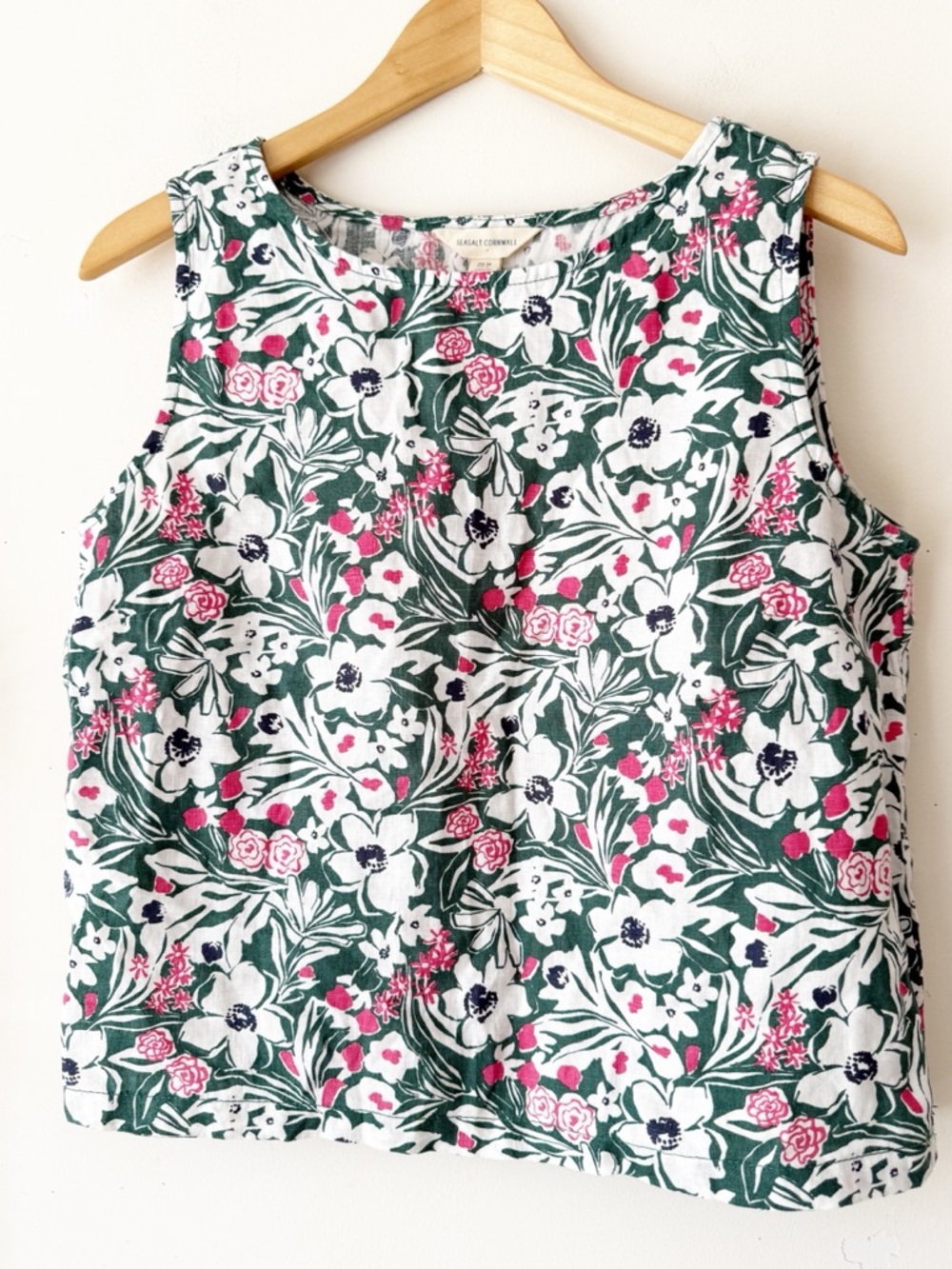 Seasalt Cornwall Color Study 100% Linen Green White Floral Top Boatneck Size 8 - Picture 3 of 12